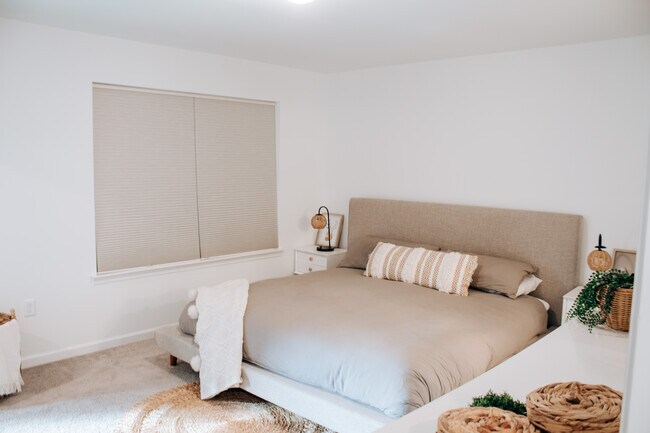 Master Bedroom - 8173 Haley Ct