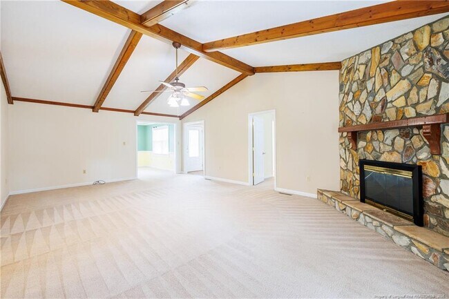 Building Photo - 209 Old Farm Rd