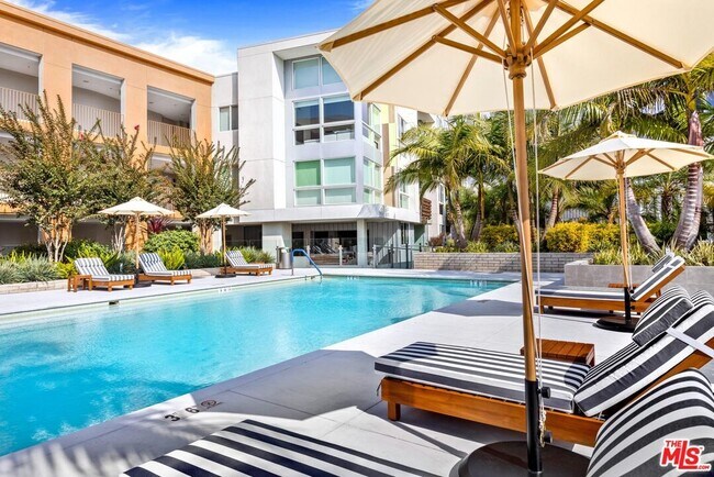 Building Photo - 12760 Millennium Dr