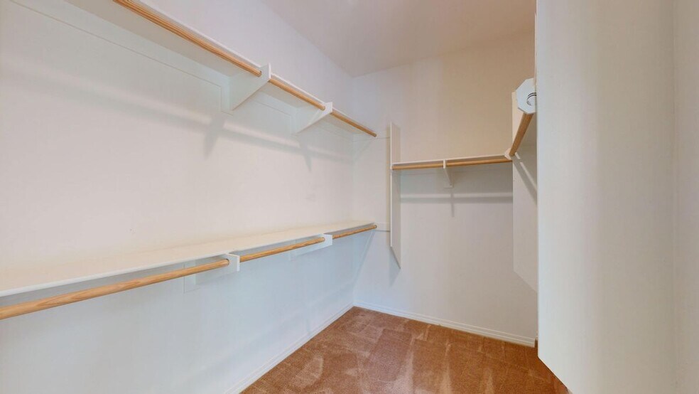 Building Photo - 28620 Vista Del Rio Dr