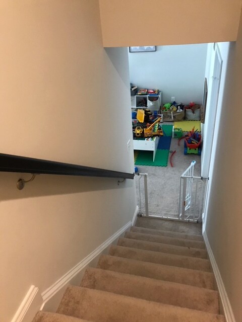 stairs to the basement - 624 Heathland Trl