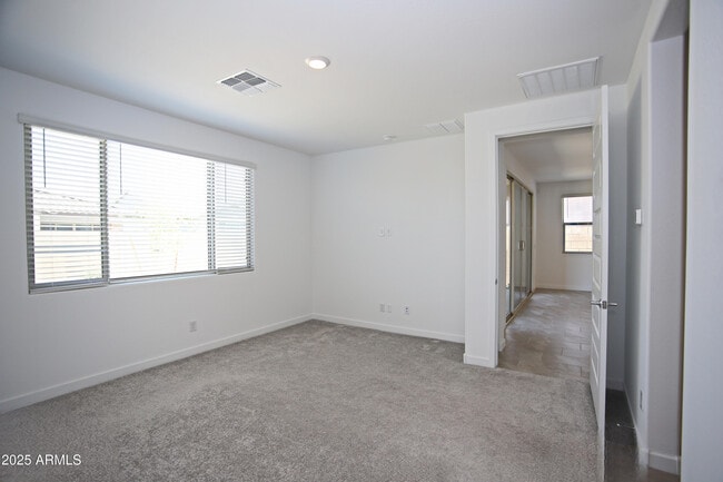 Building Photo - 32526 N 20th Gln