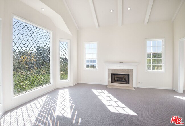 Building Photo - 27437 Winding Way