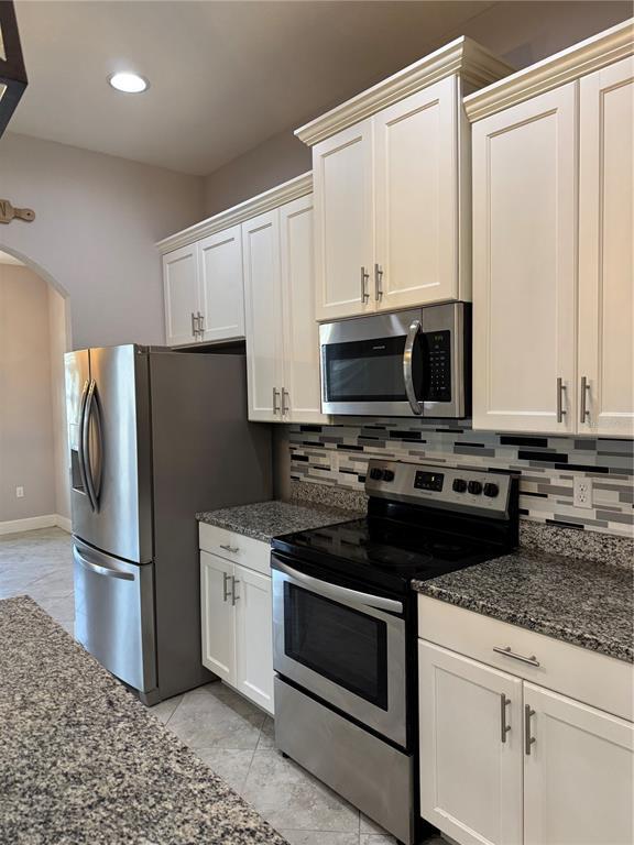 Building Photo - 1365 Evergreen Park Cir