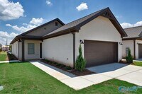 Building Photo - 64 Mountain Vis Cir