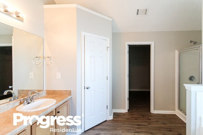 Building Photo - 20 Butterfly Way