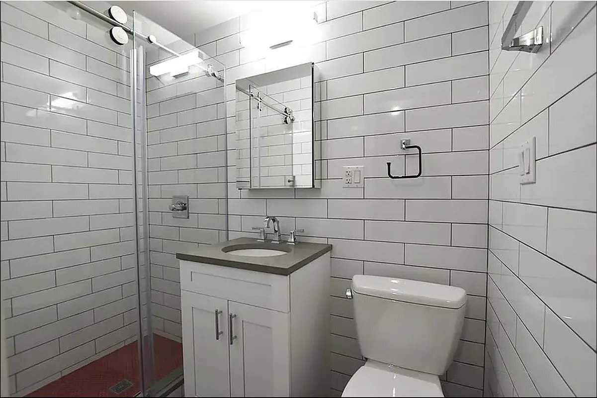 Building Photo - 153 E 26th St