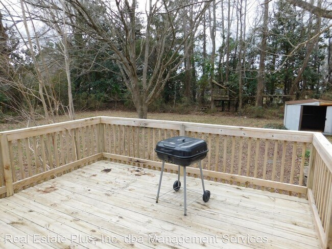 Building Photo - 3 br, 1 bath House - 3007 Old Cherry Point...