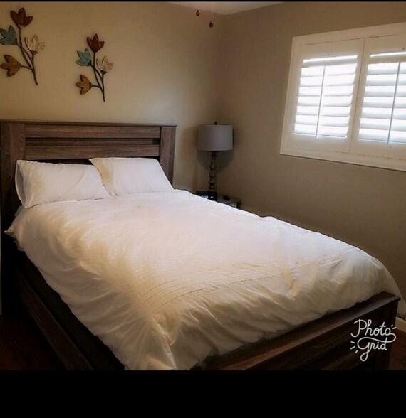 Building Photo - 1628 W Lindley Dr