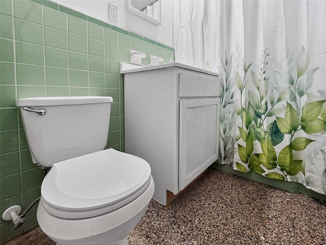 Building Photo - 510 N Barrow Ave