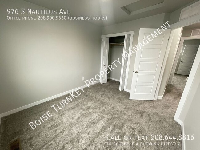 Building Photo - 976 S Nautilus Ave