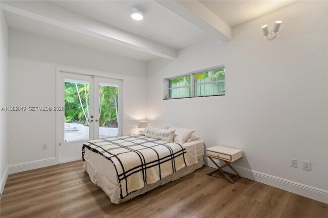 Building Photo - 1951 Secoffee St