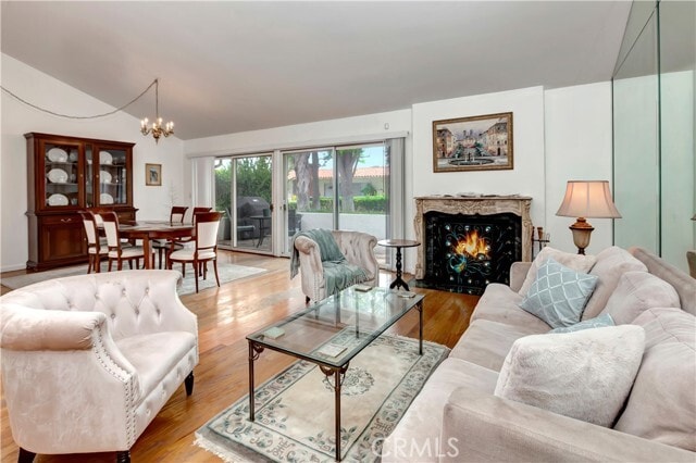 Building Photo - 432 Onda