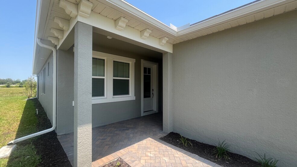 ENTRY - 10279 Bonavie Cove Dr