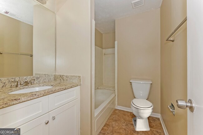 Building Photo - 371 Ridge Trail