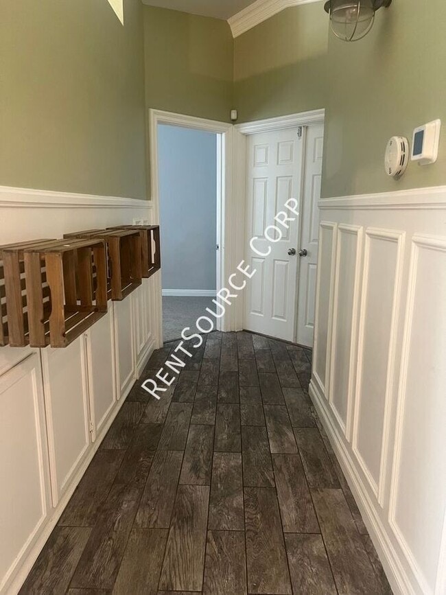 Building Photo - 38757 Elder Creek Ct
