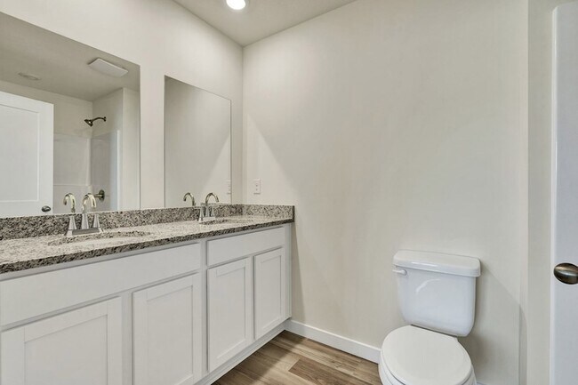 Building Photo - 576 Fox Den Cir