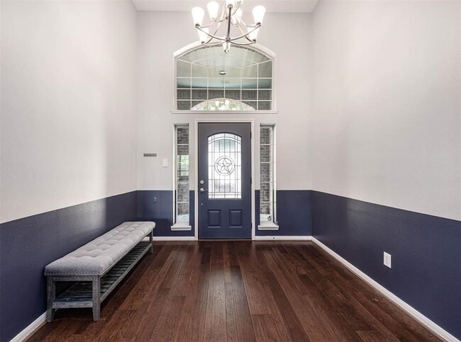 Building Photo - 3403 E Cedar Hollow Dr