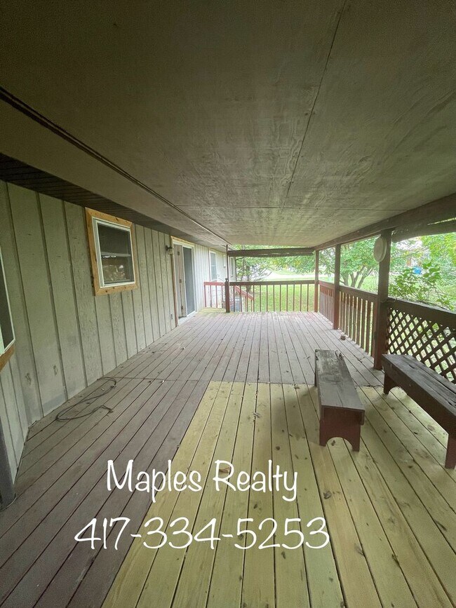 Building Photo - NEW LISTING 3 Bedroom, 2 Bath Home in Rockaway Beach, MO
