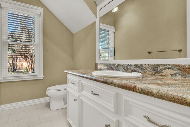 Building Photo - 13714 Gainesway Dr