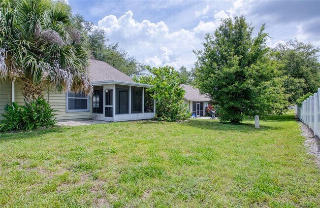 Building Photo - 2390 Bentley Dr