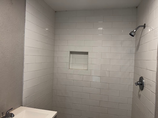 Building Photo - 233 Blevins St