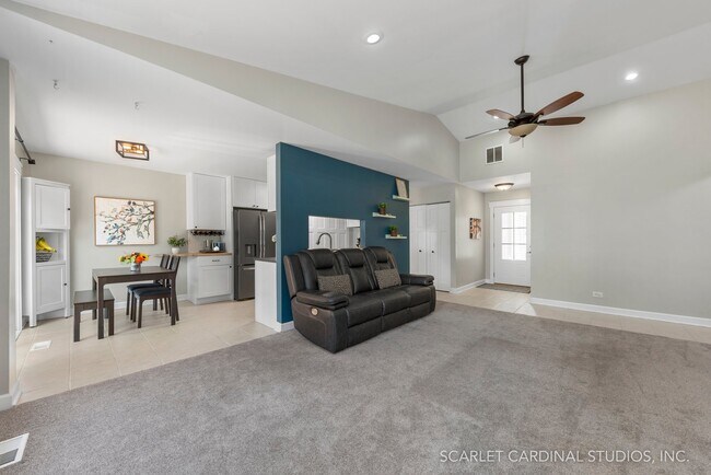 Building Photo - 3120 Gresham Ln W