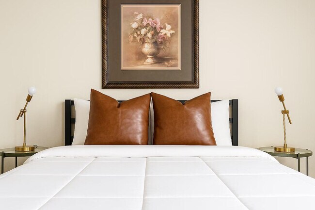 Building Photo - 12701 N Pennsylvania Ave