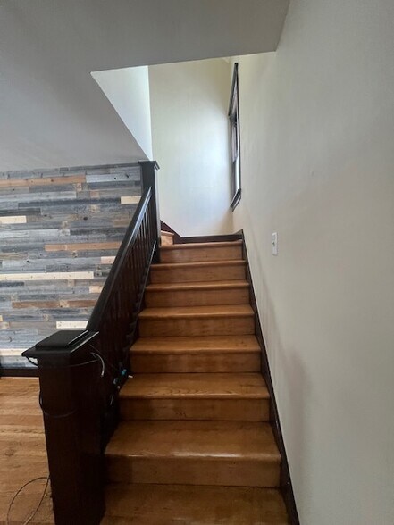Stairs to second floor - 40 Virginia St