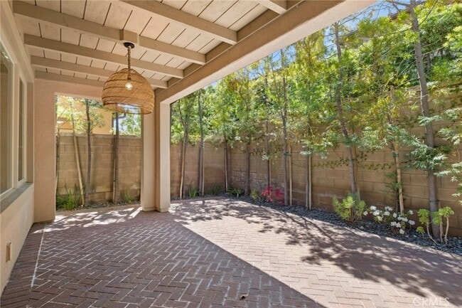 Building Photo - 59 Lupari