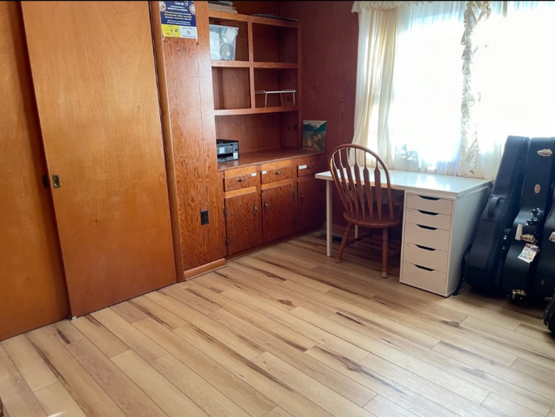 Building Photo - 525 Short Creek Rd