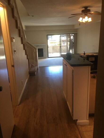 Building Photo - 14315 Seagate Dr