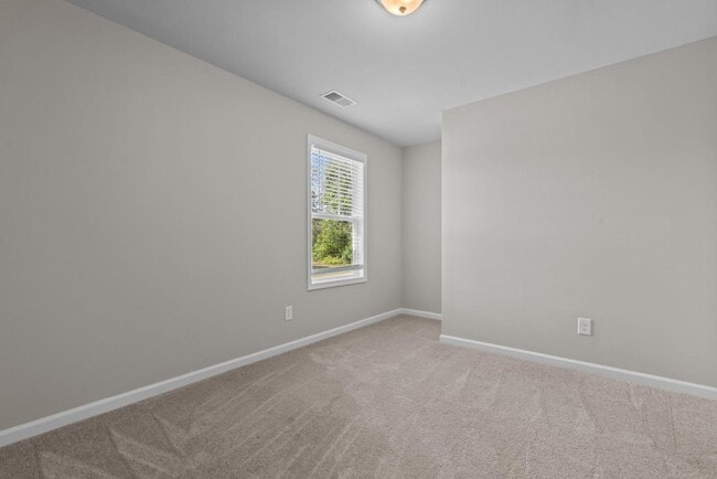 Building Photo - 205 Abercorn Wy