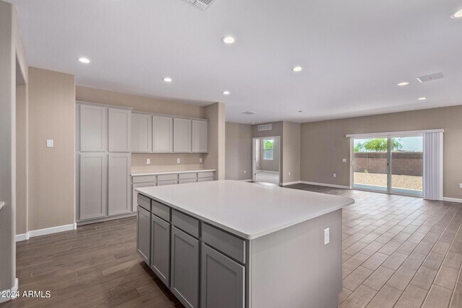 Building Photo - 36640 N Asturian Vly Wy