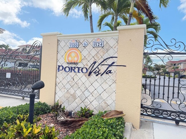 Building Photo - 1522 SW 50th St