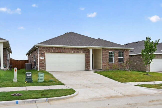 Building Photo - 1301 Elliott Rd