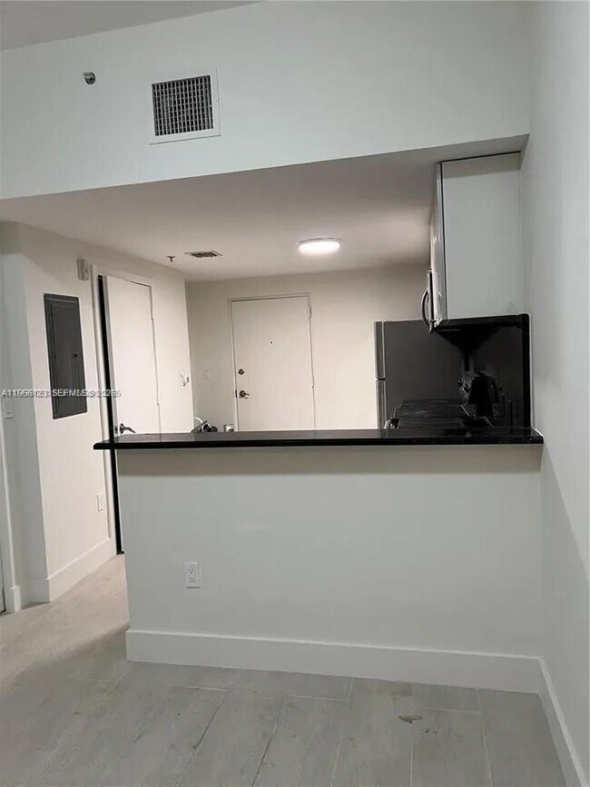 Building Photo - 3339 Virginia St