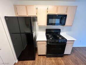 Building Photo - 2120 Ramrod Ave