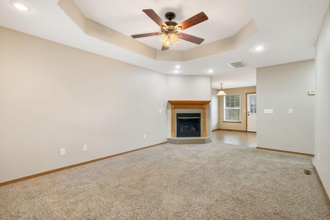 Building Photo - 719 E Watermill Cir