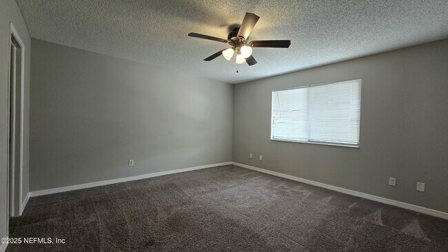 Building Photo - 2104 Dunes Way Dr W