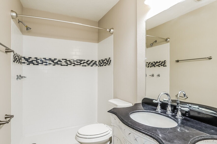 Building Photo - 5113 Orange Blossom Ct
