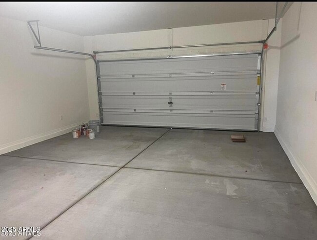 Building Photo - 1565 E Kingman Pl