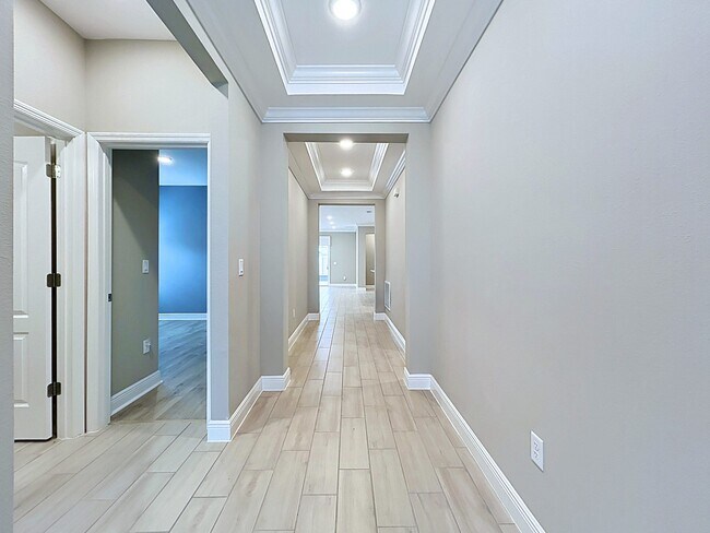 Building Photo - 11813 June Briar Loop