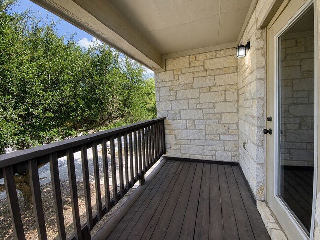Building Photo - 525 Eagles Nest Cove