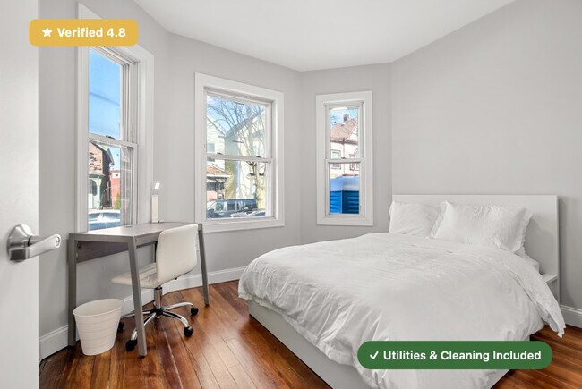 Building Photo - Furnished Private Bedroom in East Boston