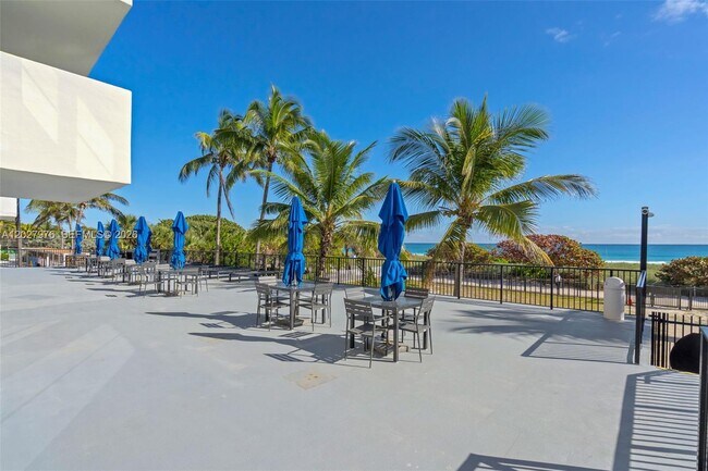 Building Photo - 9273 Collins Ave