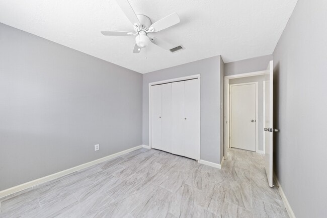 Building Photo - 10635 Autumn Meadow Ln