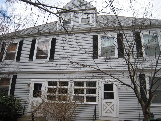 Building Photo - 50 Meacham Rd