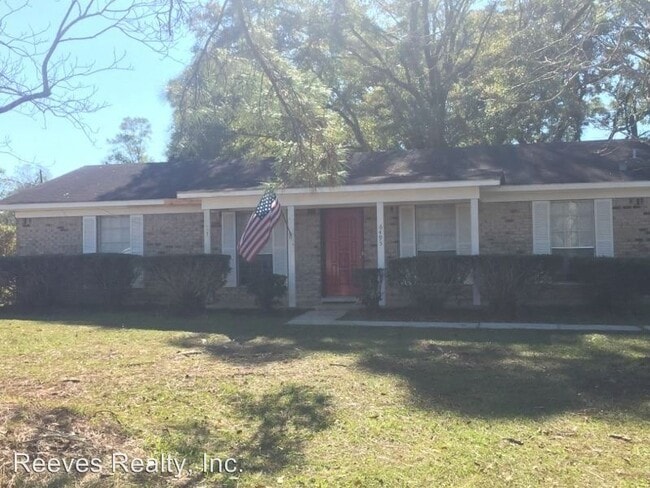 Building Photo - 3 br, 2 bath House - 6495 Fairoak Dr. So.