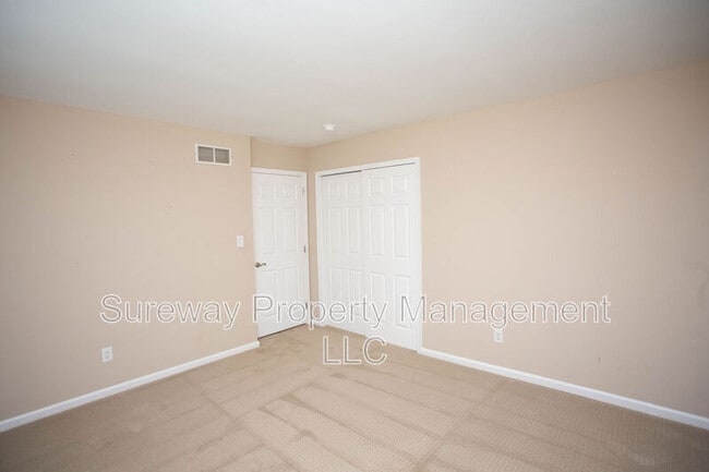 Building Photo - 7 Amaryllis Ln